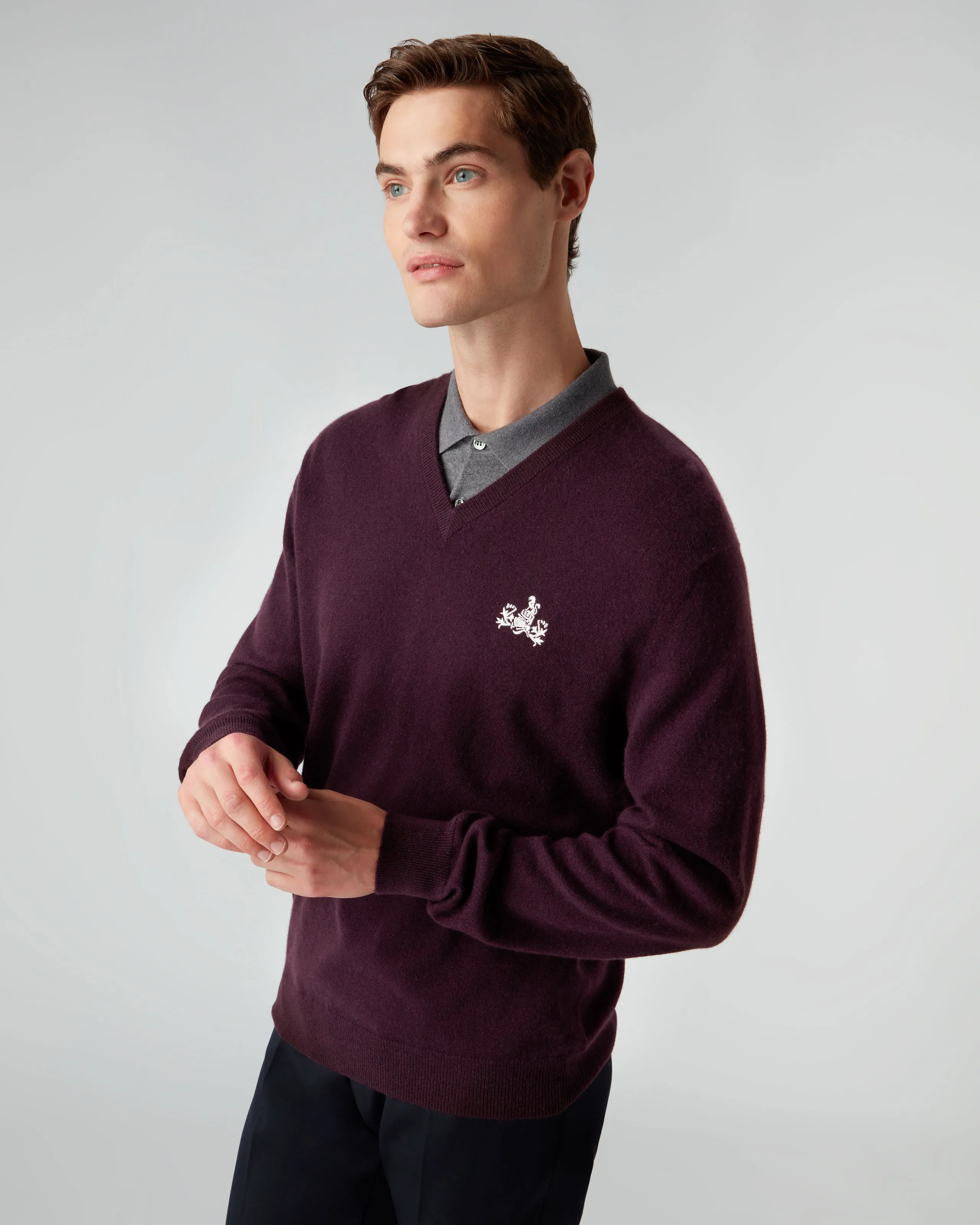 007 Logo V Neck Cashmere Jumper Plum Purple