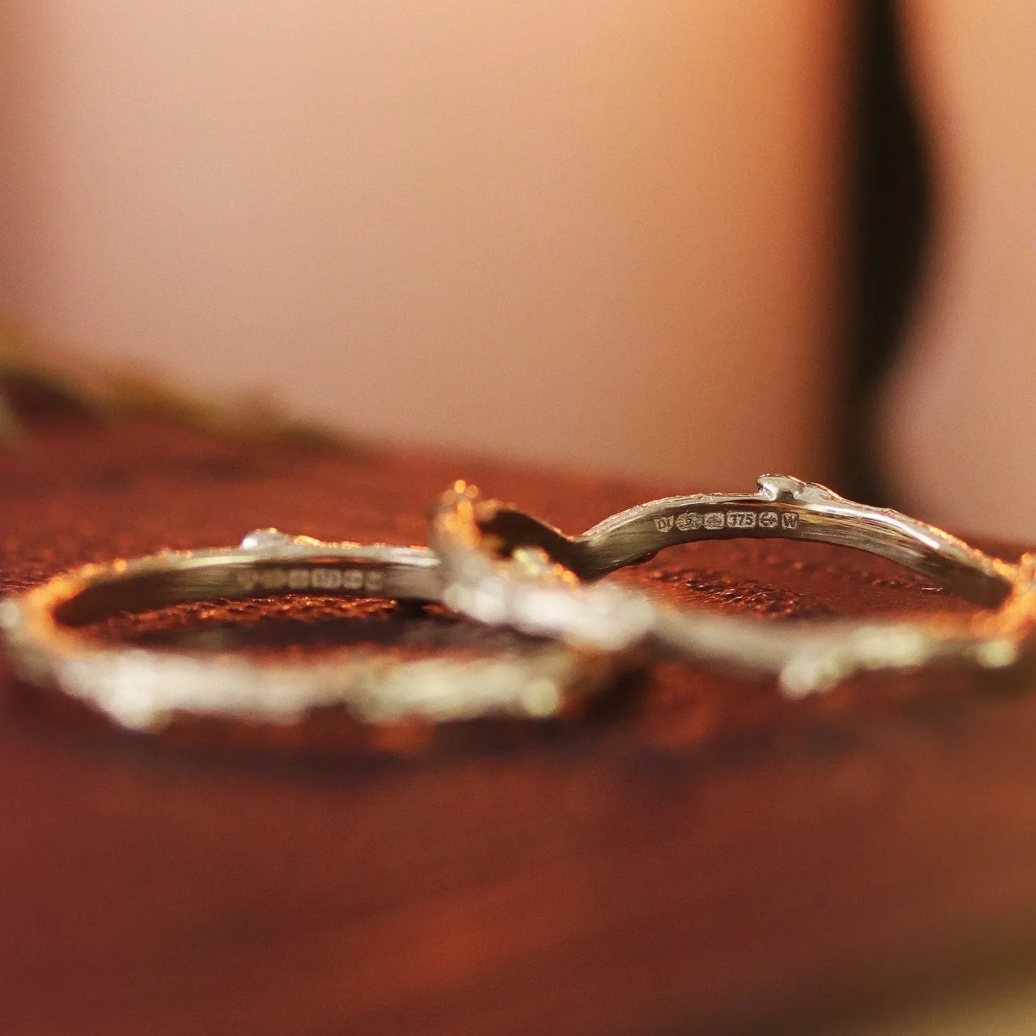 9ct Gold | Silvestre Single Wishbone Gothic Thorn Branch Ring