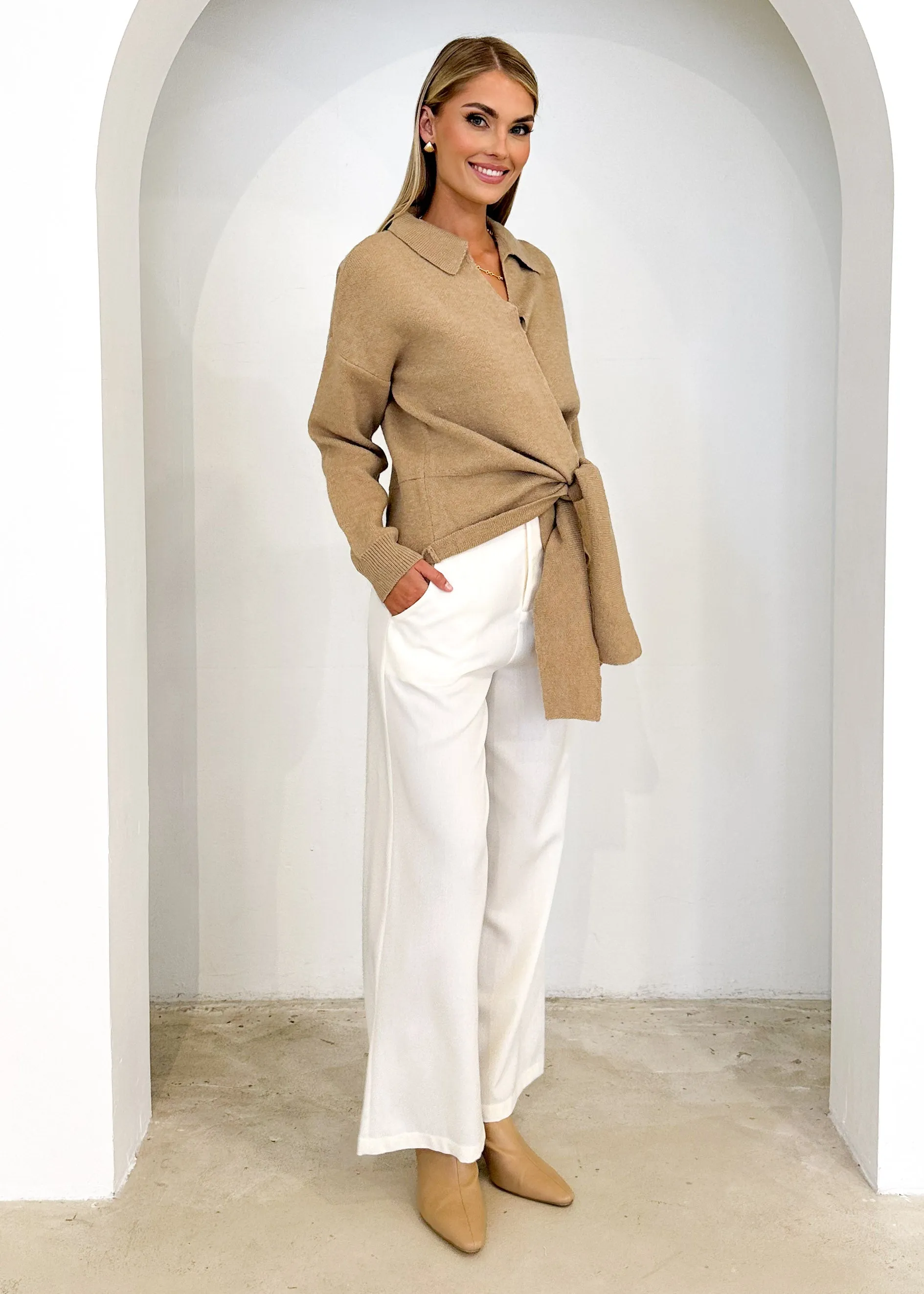 Calsie Sweater - Beige