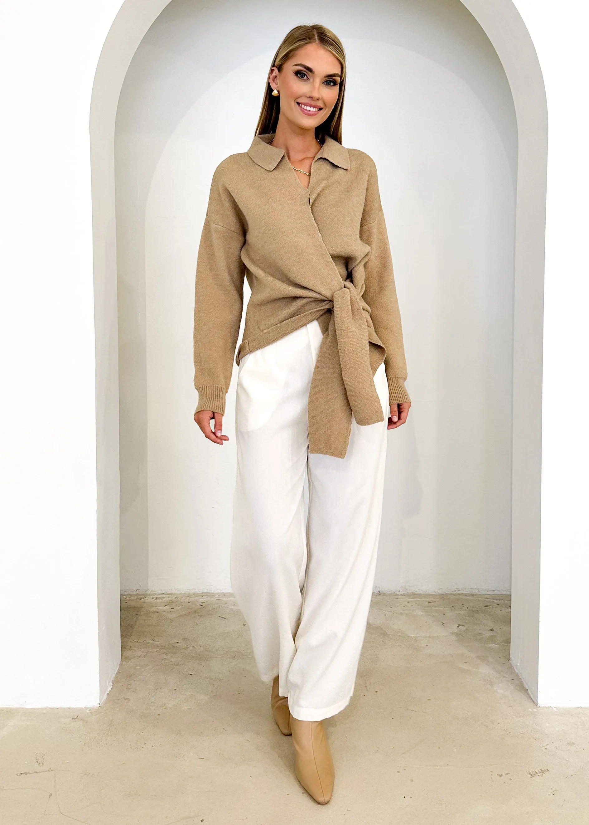 Calsie Sweater - Beige