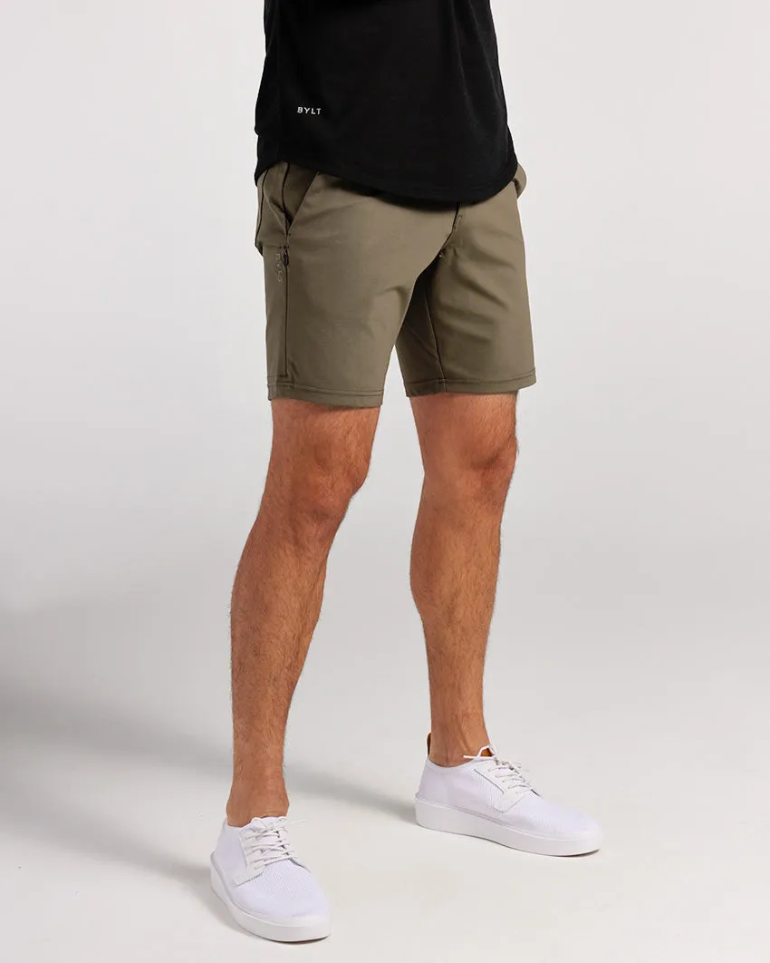 Everyday Short <!-- Size 33 -->