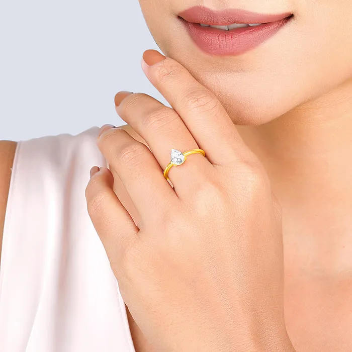 Golden Simple Zirconia Ring