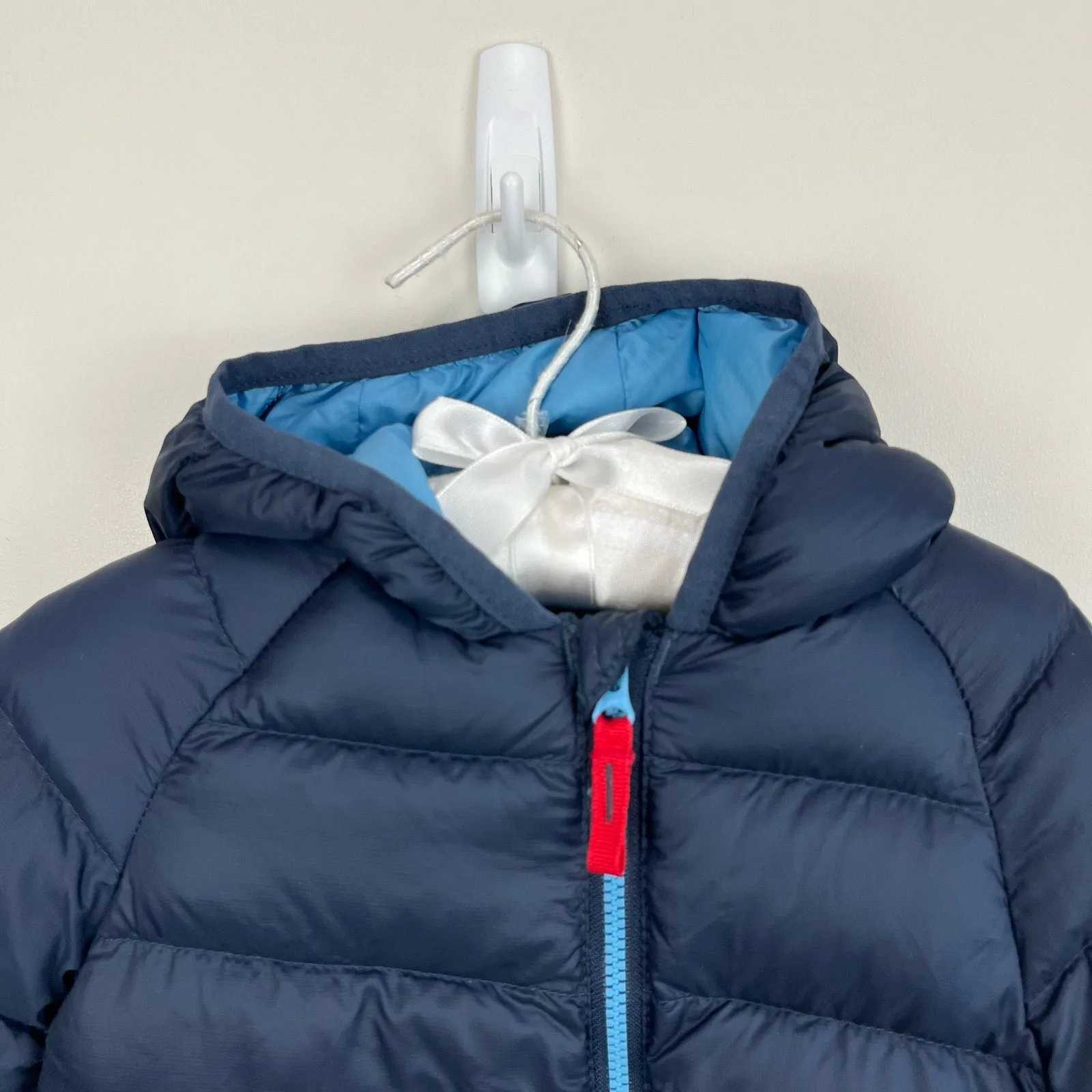 L.L. Bean Infants' Ultralight 650 Down Bunting Carbon Navy 3-6 Months