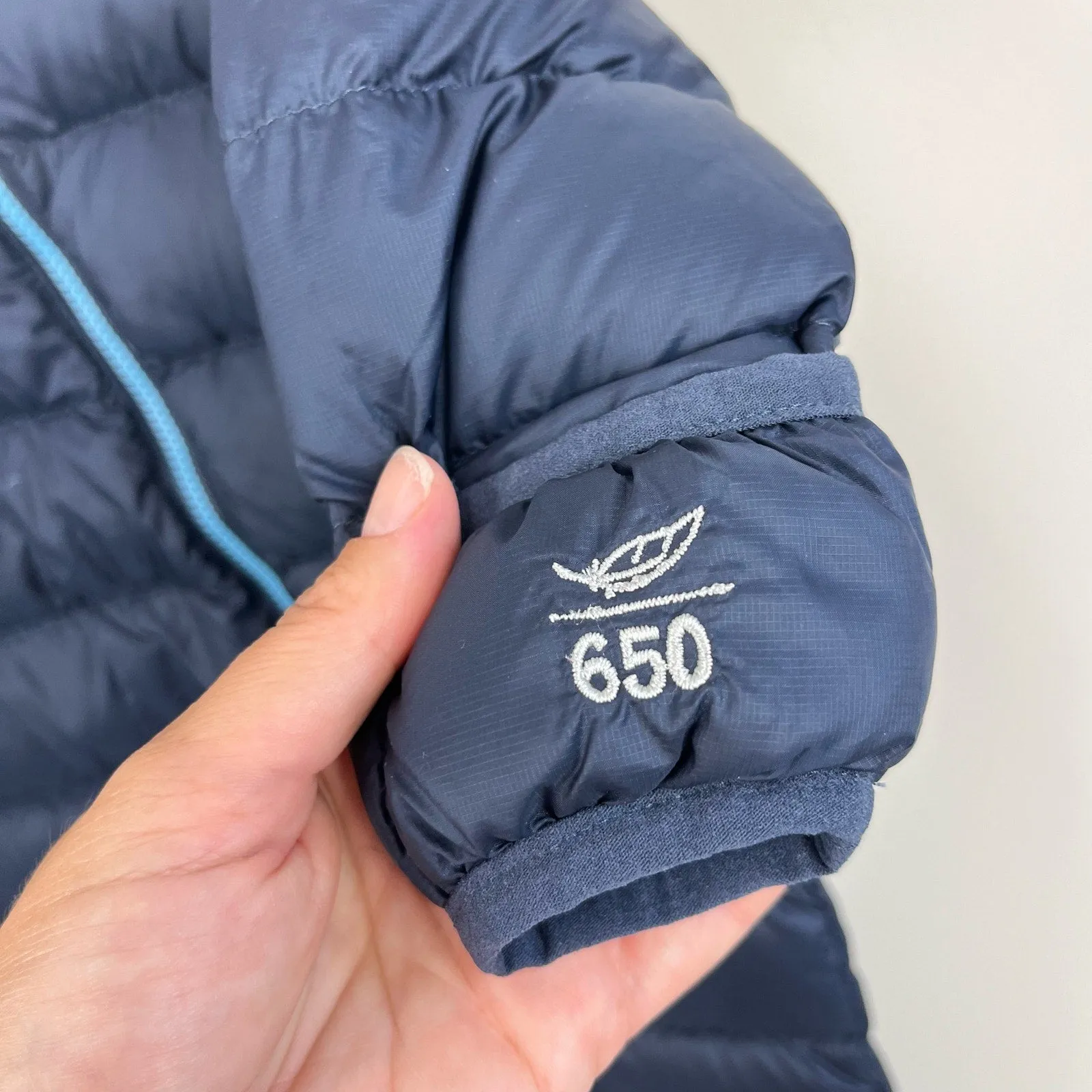 L.L. Bean Infants' Ultralight 650 Down Bunting Carbon Navy 3-6 Months