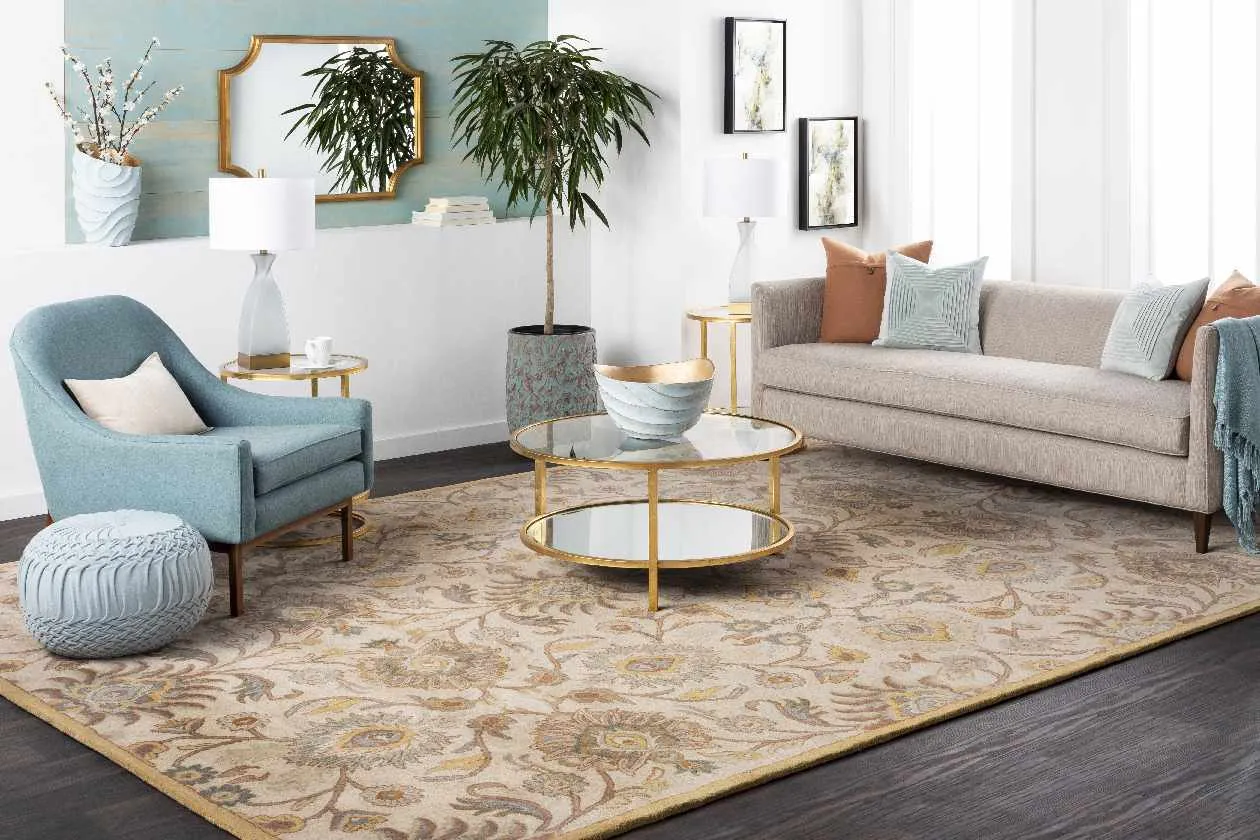 Macbarn Traditional Area Rug