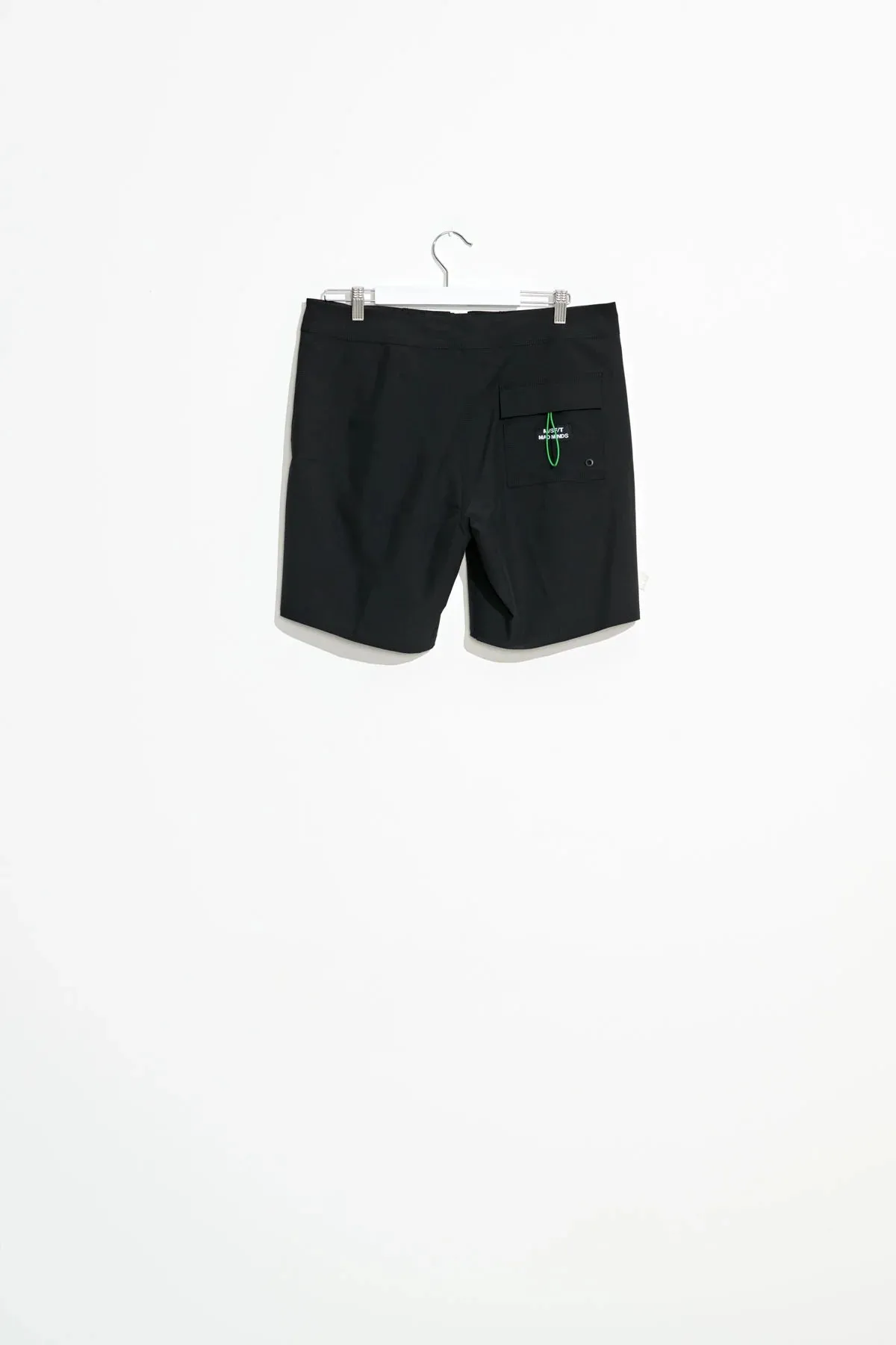 MISFIT Dope machine 18'' 50-30 short - Black