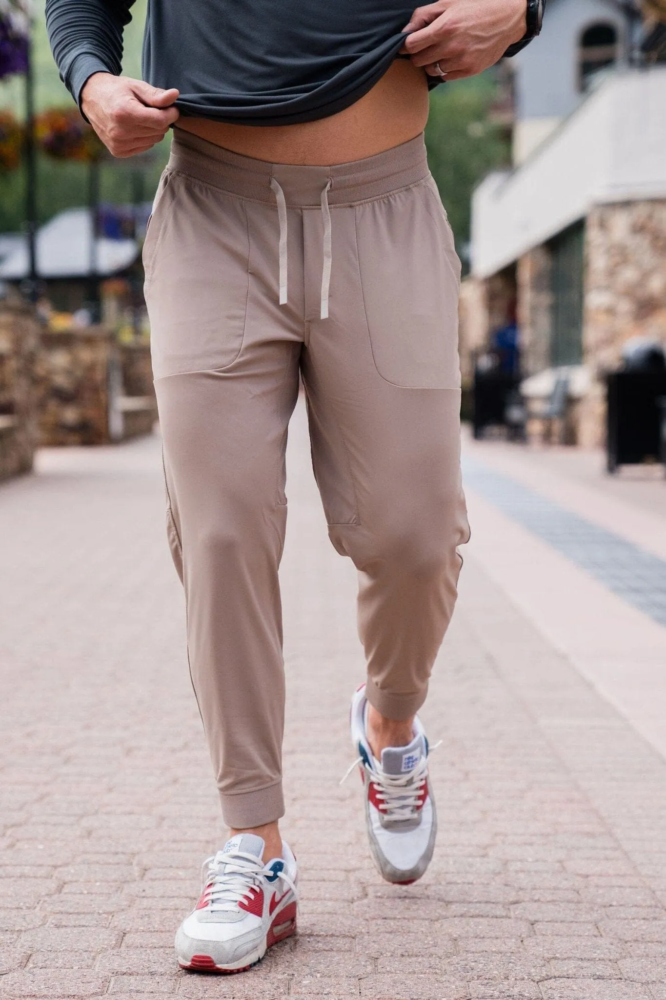 Performance Jogger - Cobblestone