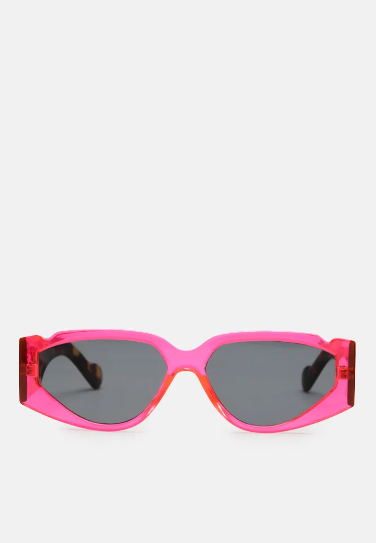 Sport Sunglasses With Printed Temples