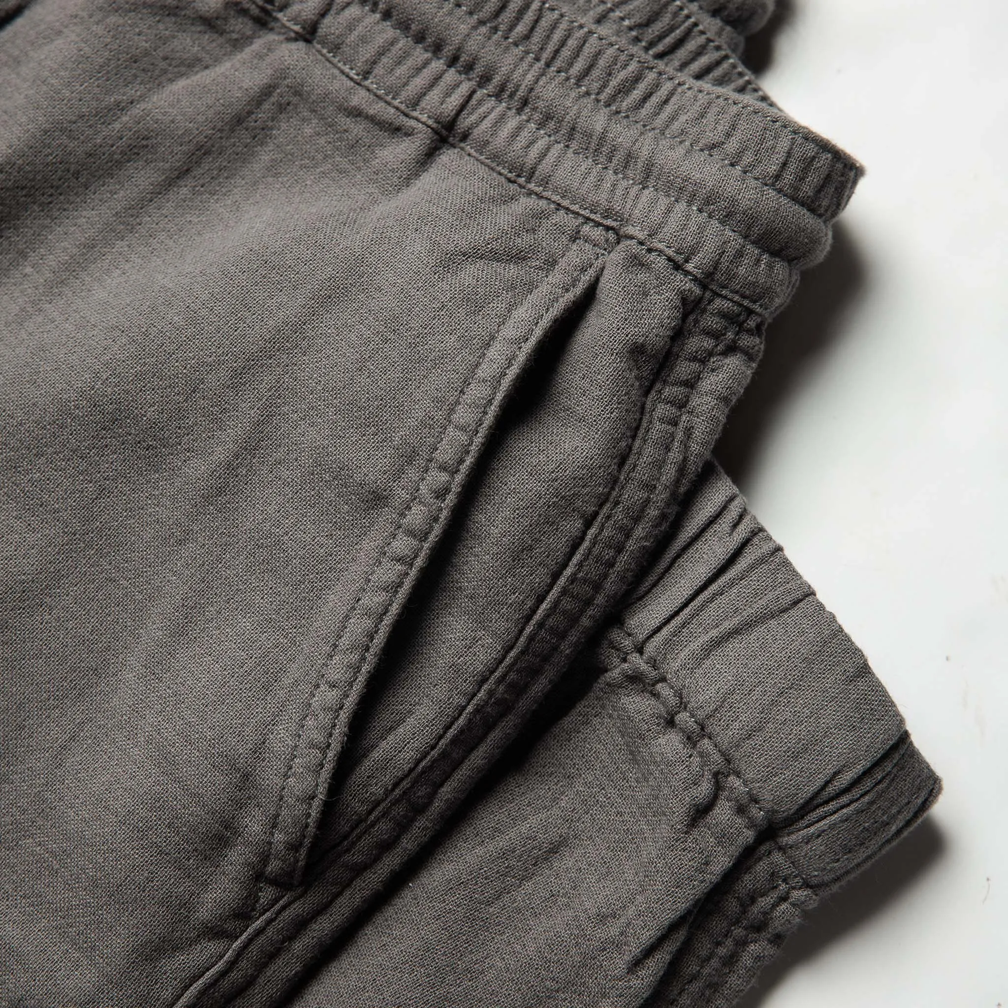 The Apres Pant in Charcoal Double Cloth ('21)