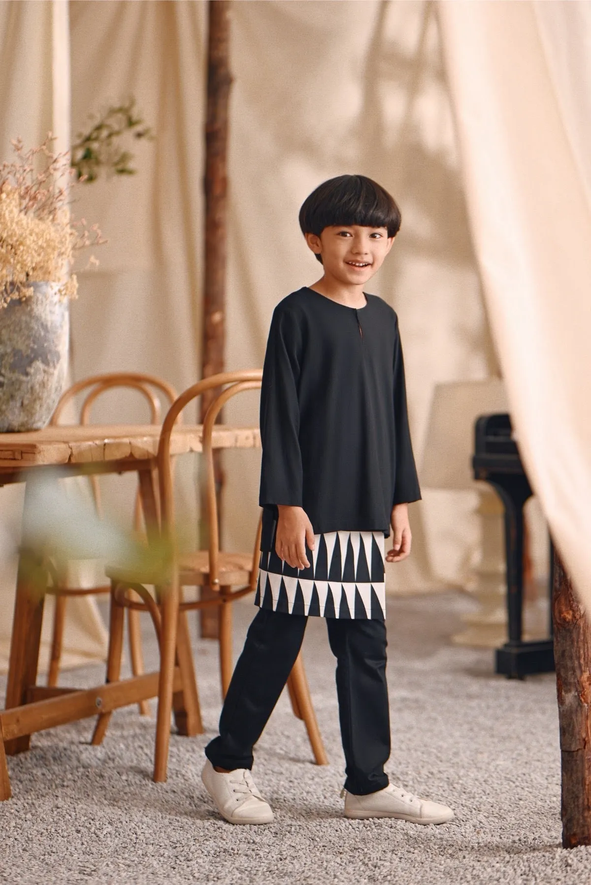 The Bayu Kurta - Black
