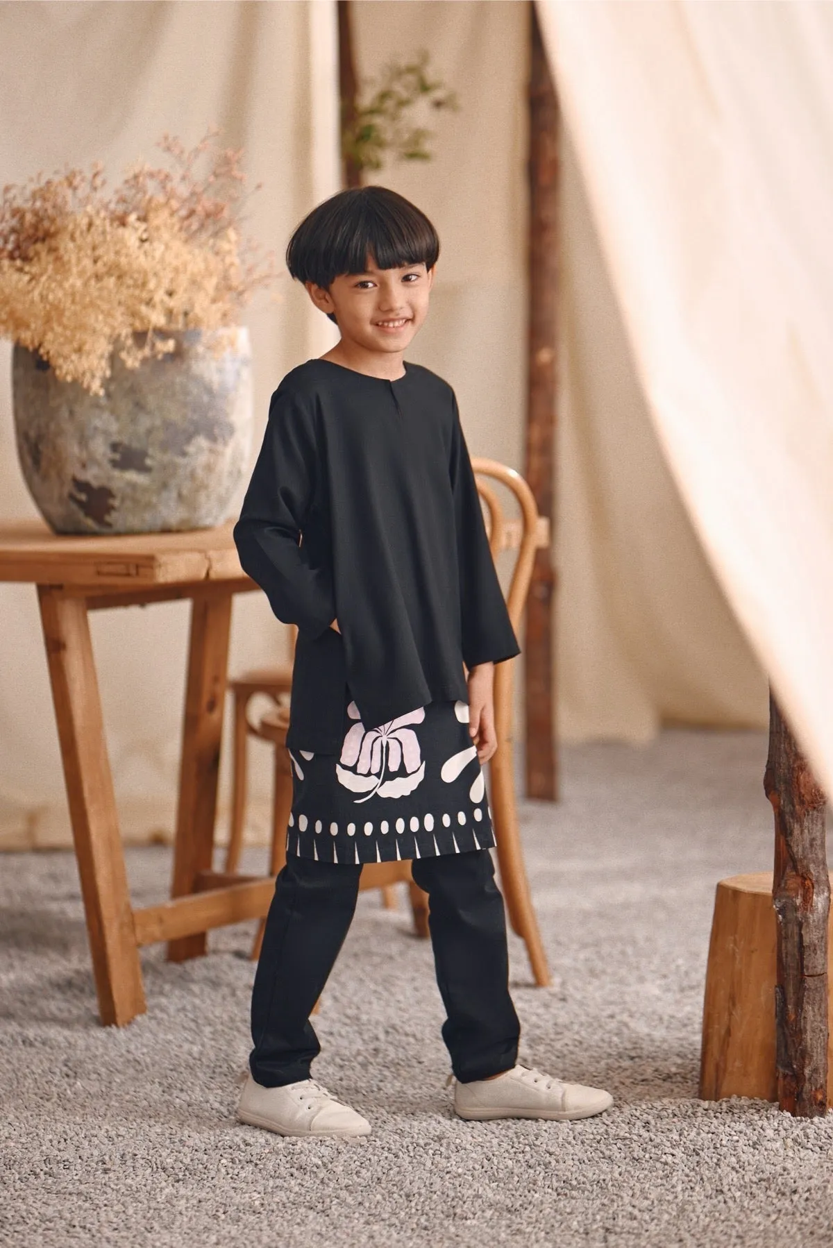 The Bayu Kurta - Black