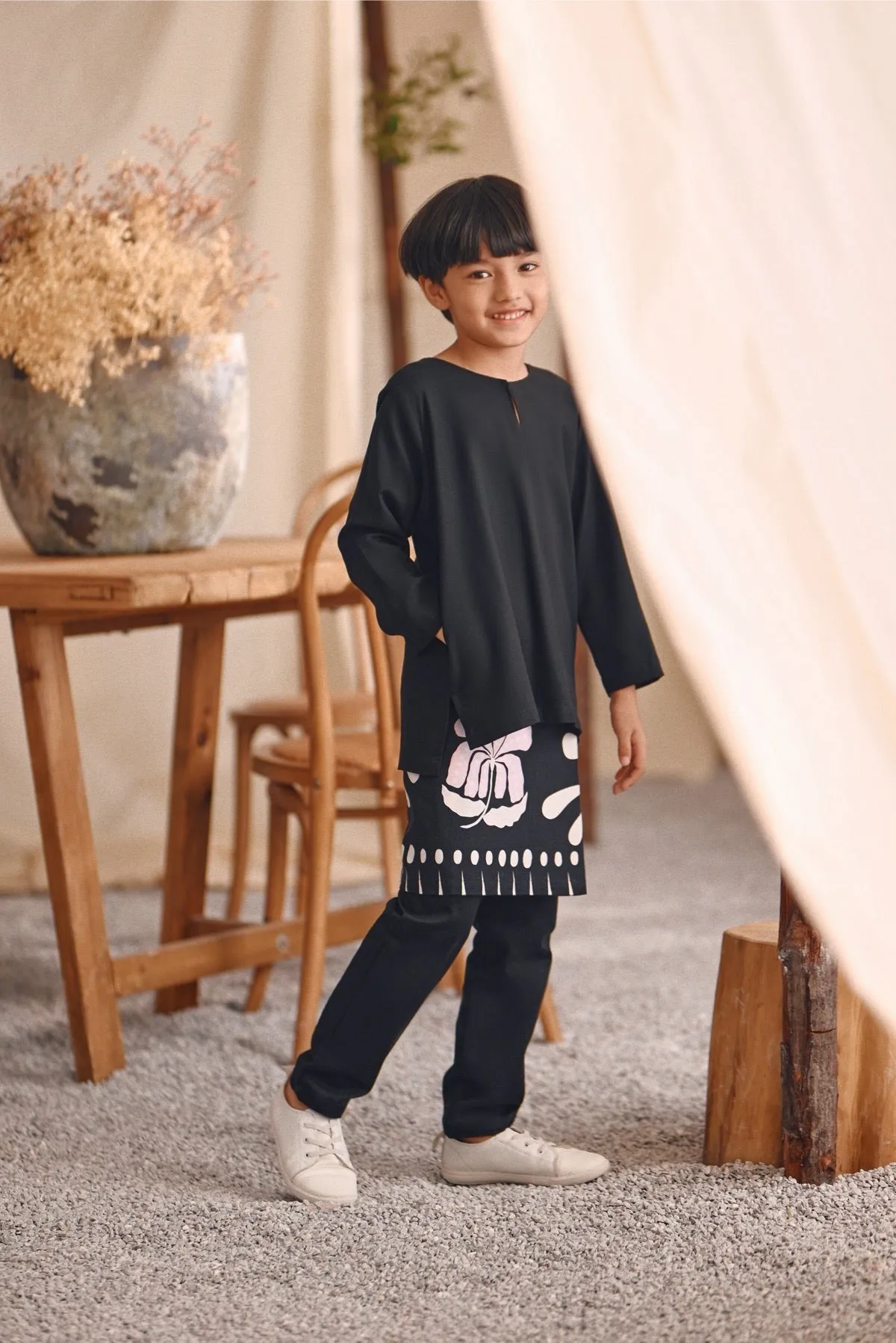 The Bayu Kurta - Black