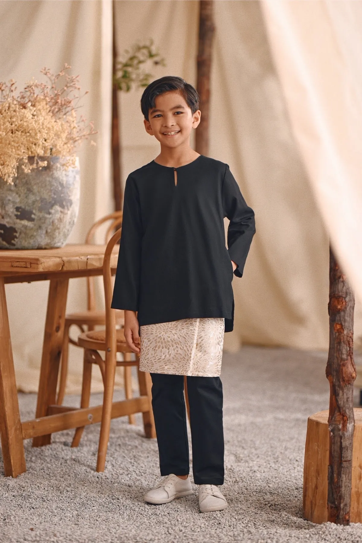 The Bayu Kurta - Black