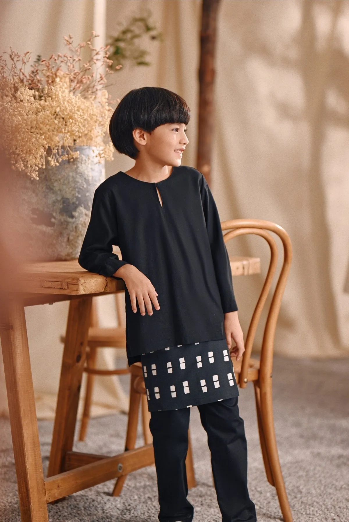 The Bayu Kurta - Black