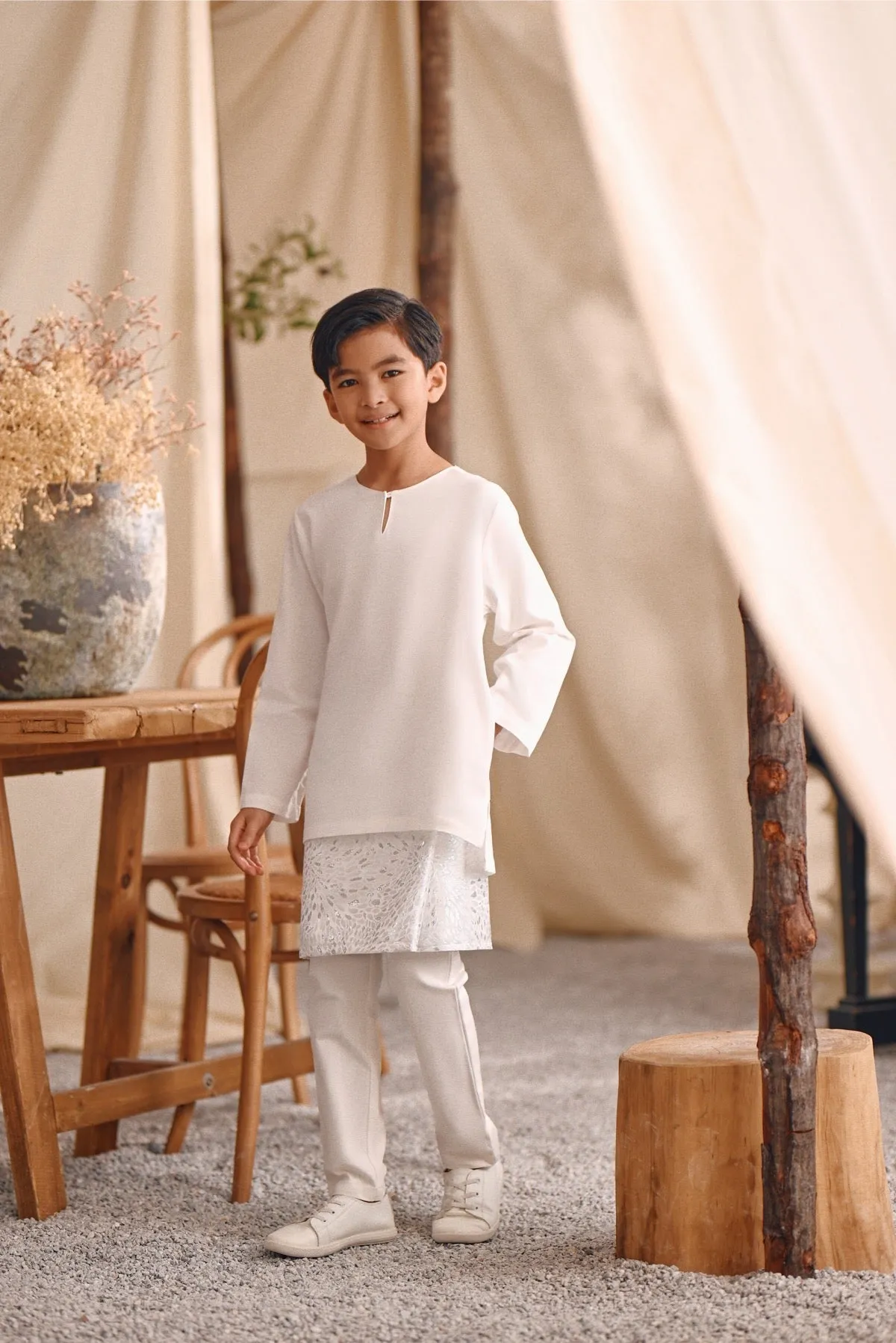 The Bayu Kurta - White