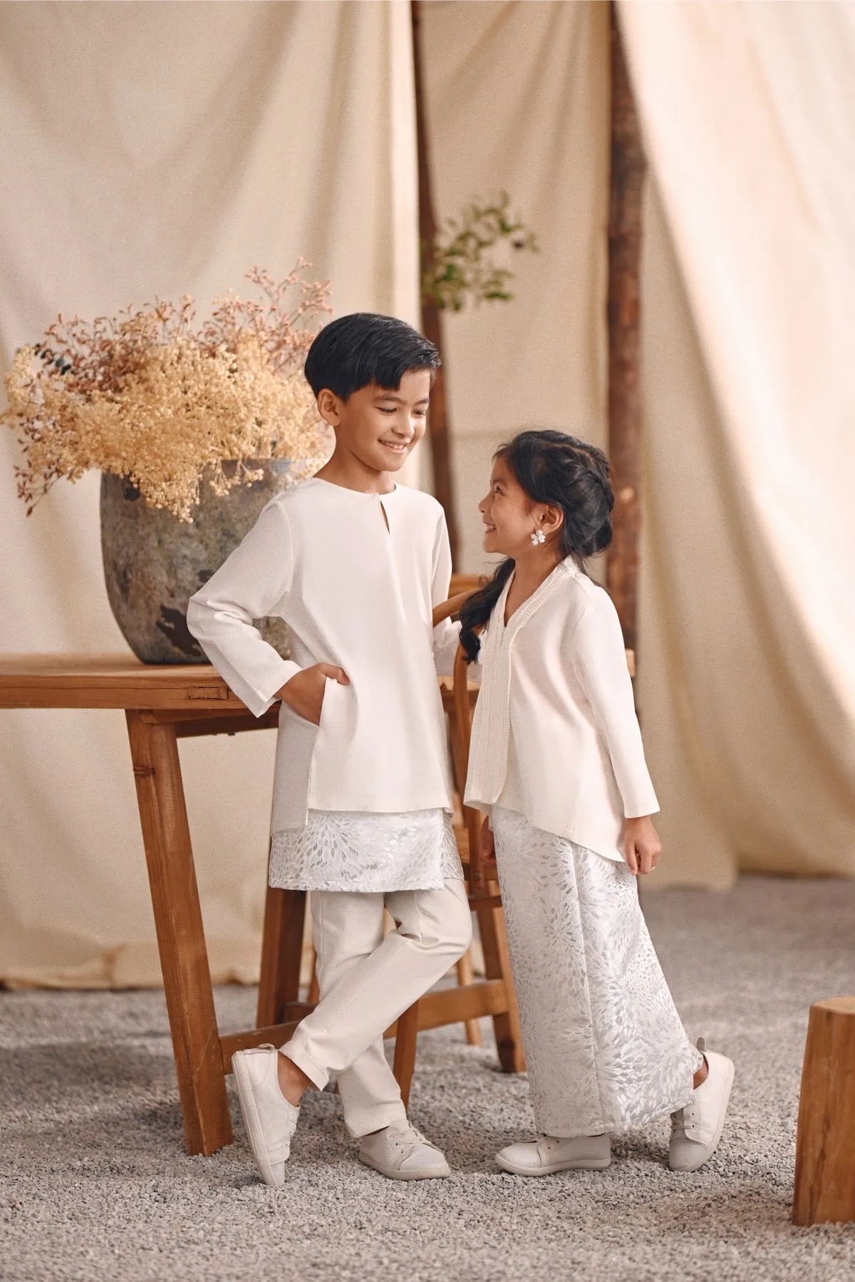 The Bayu Kurta - White