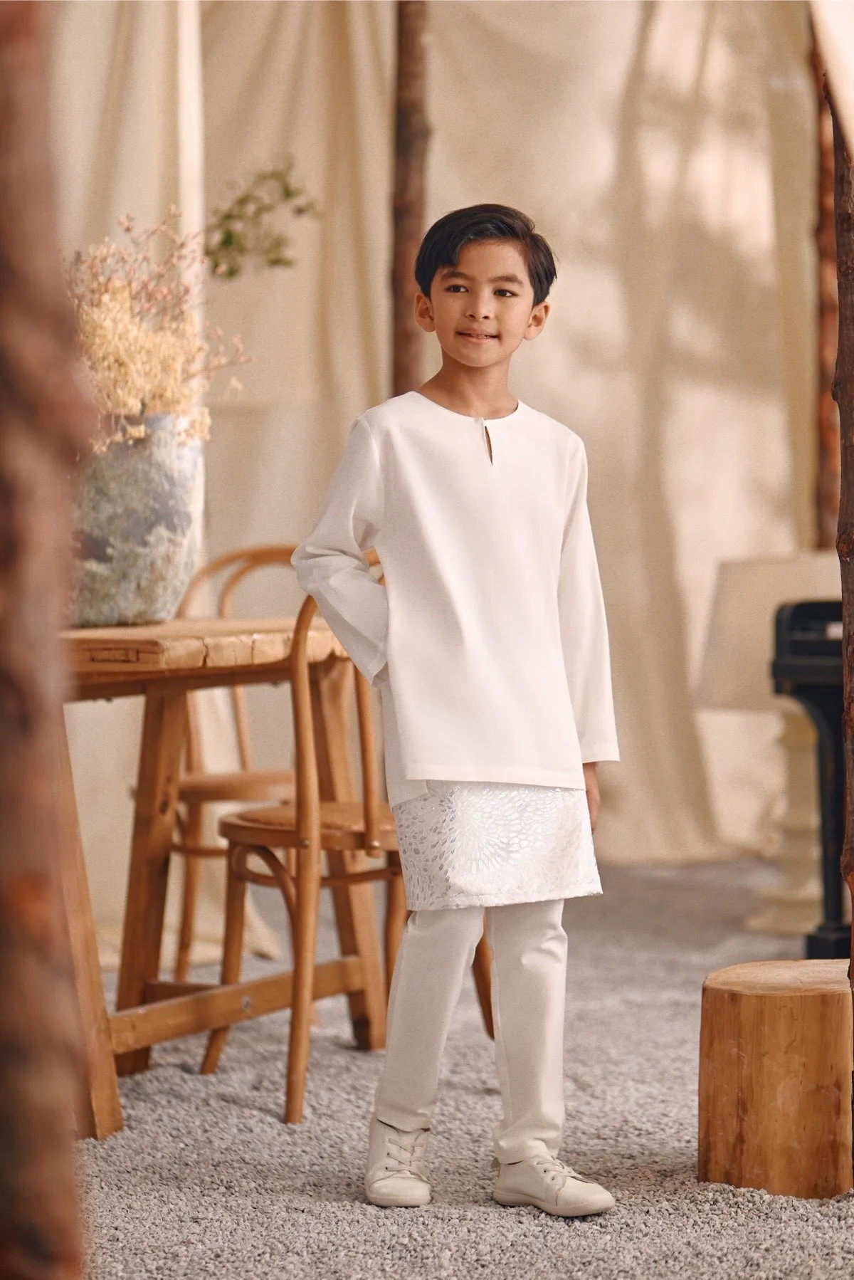 The Bayu Kurta - White