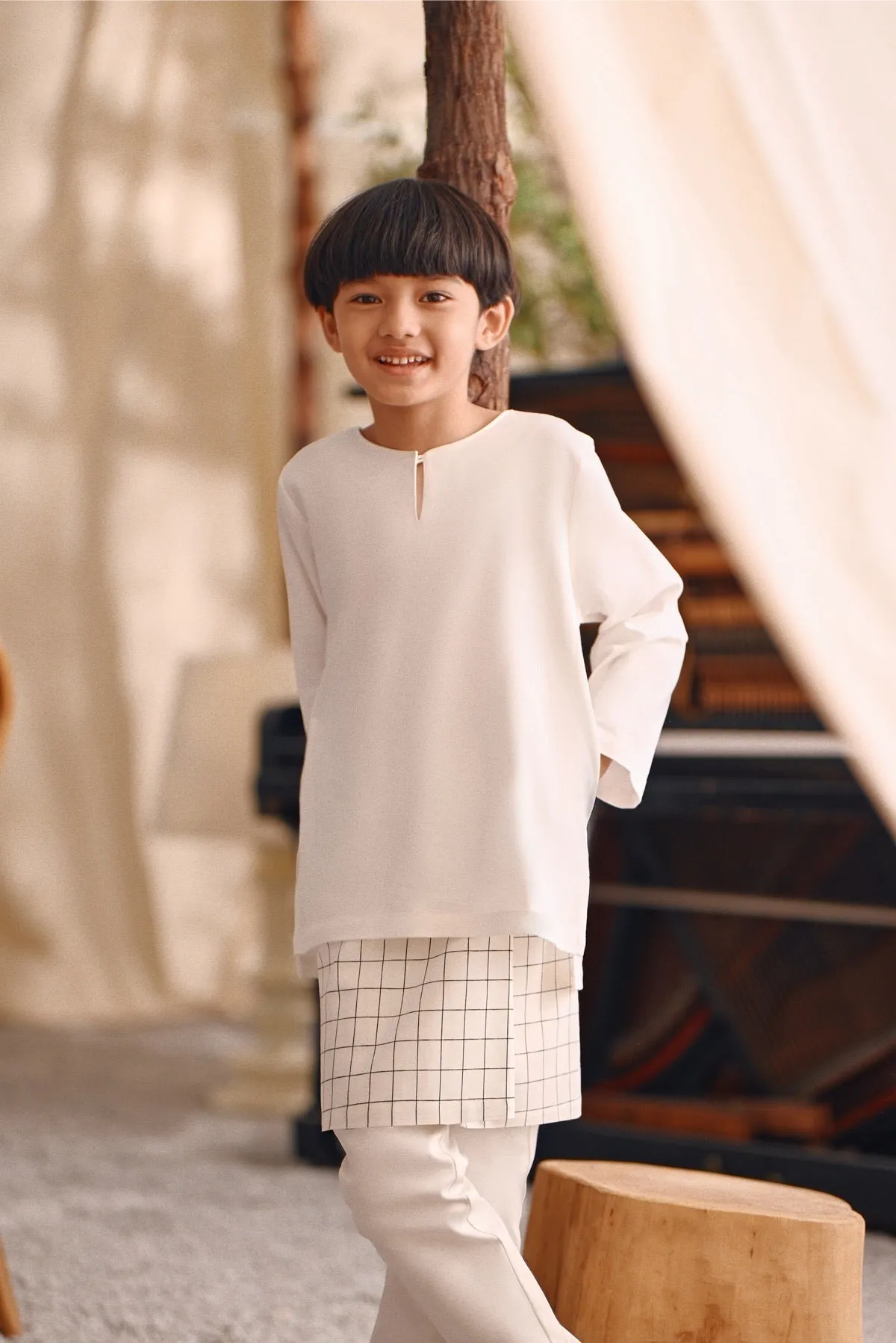 The Bayu Kurta - White