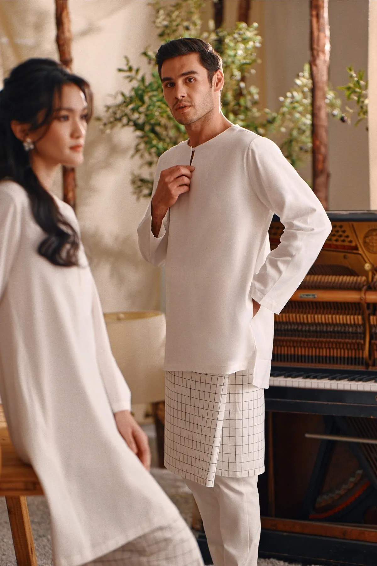 The Bayu Men Kurta - White