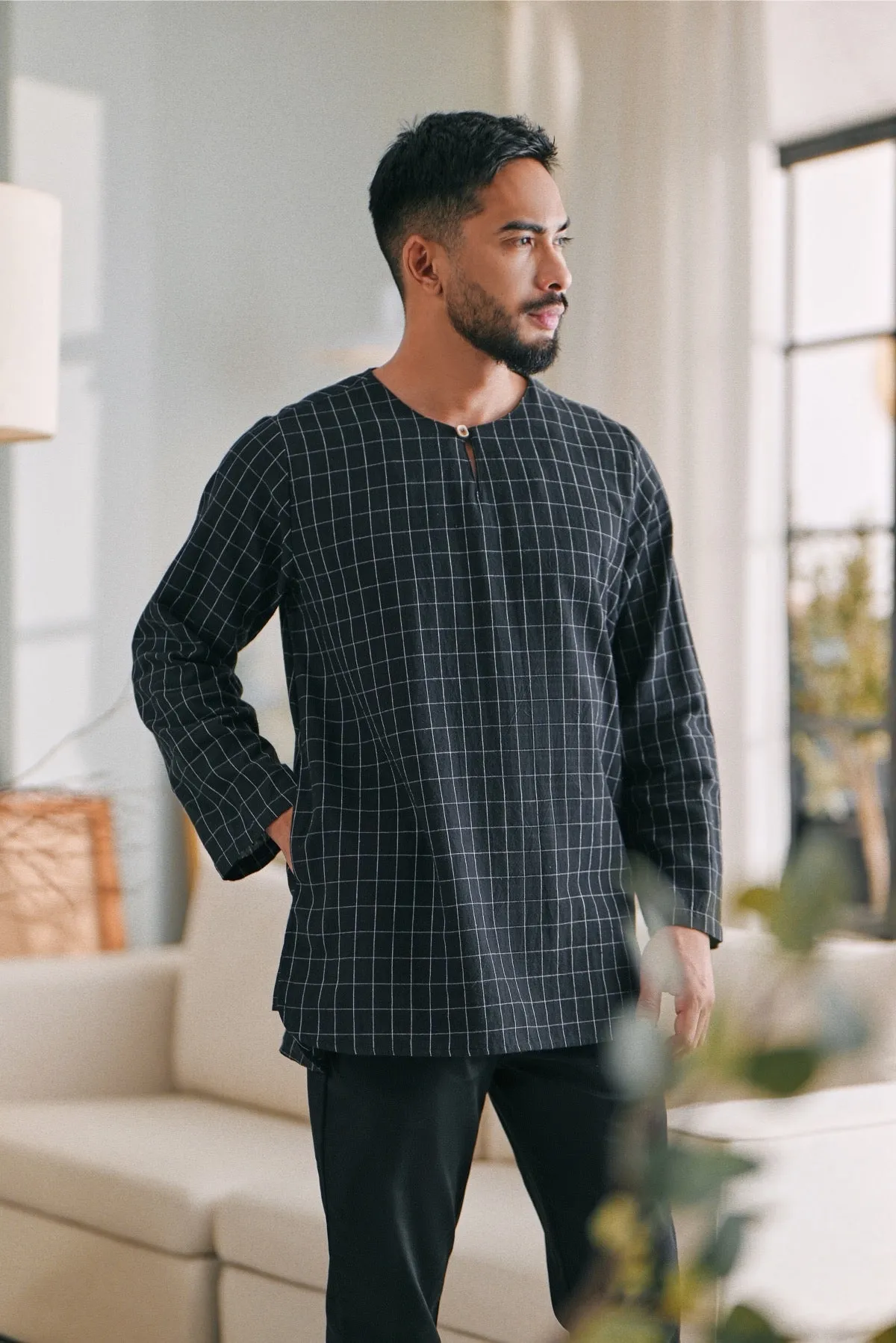 The Caya Men Kurta - Good Black Checked
