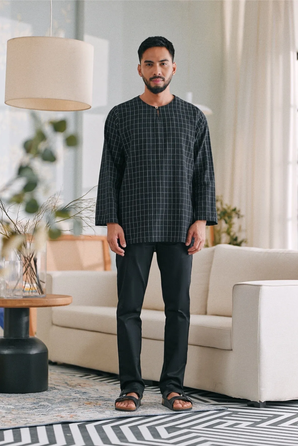 The Caya Men Kurta - Good Black Checked