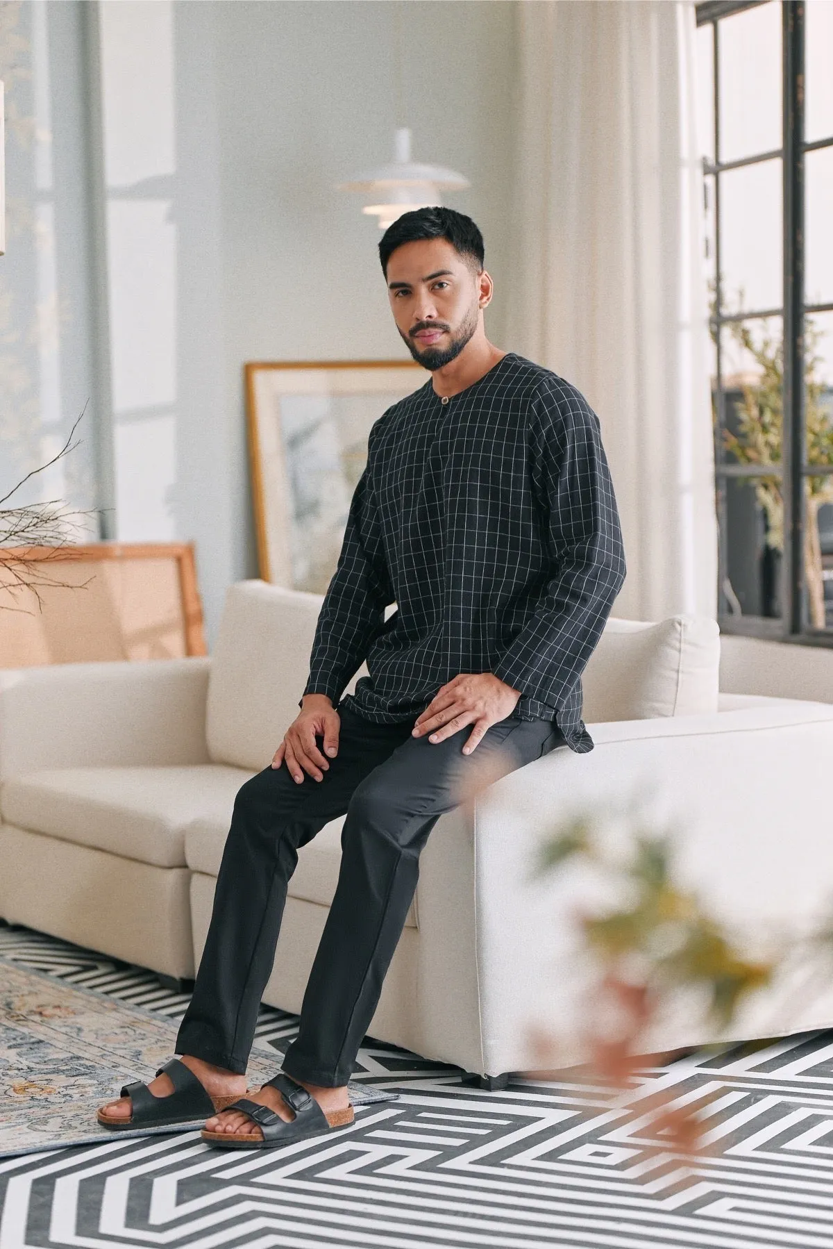 The Caya Men Kurta - Good Black Checked