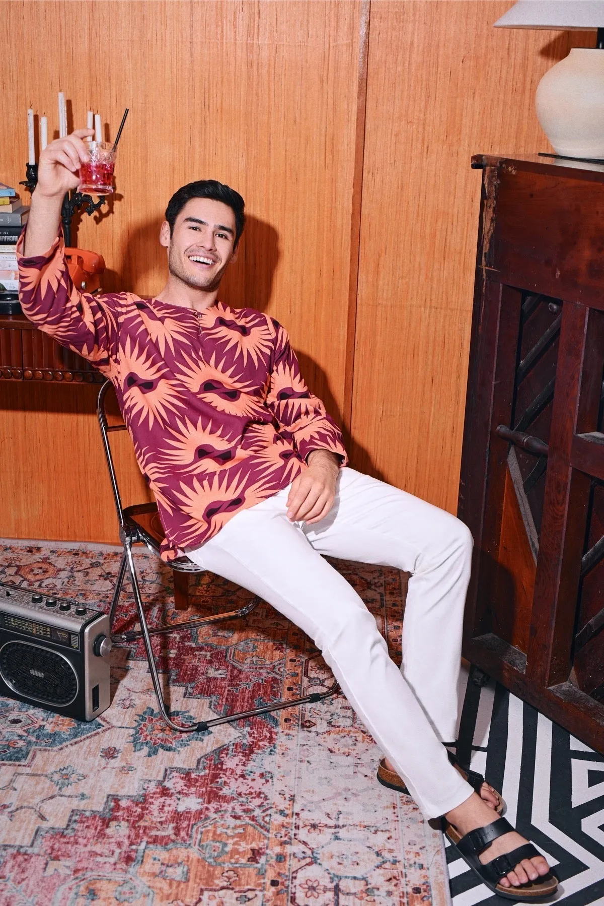 The Congkak Men Kurta - Edge