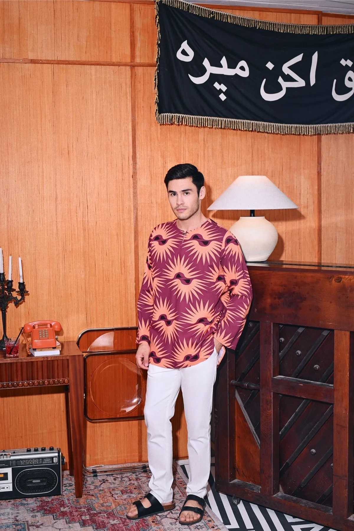 The Congkak Men Kurta - Edge