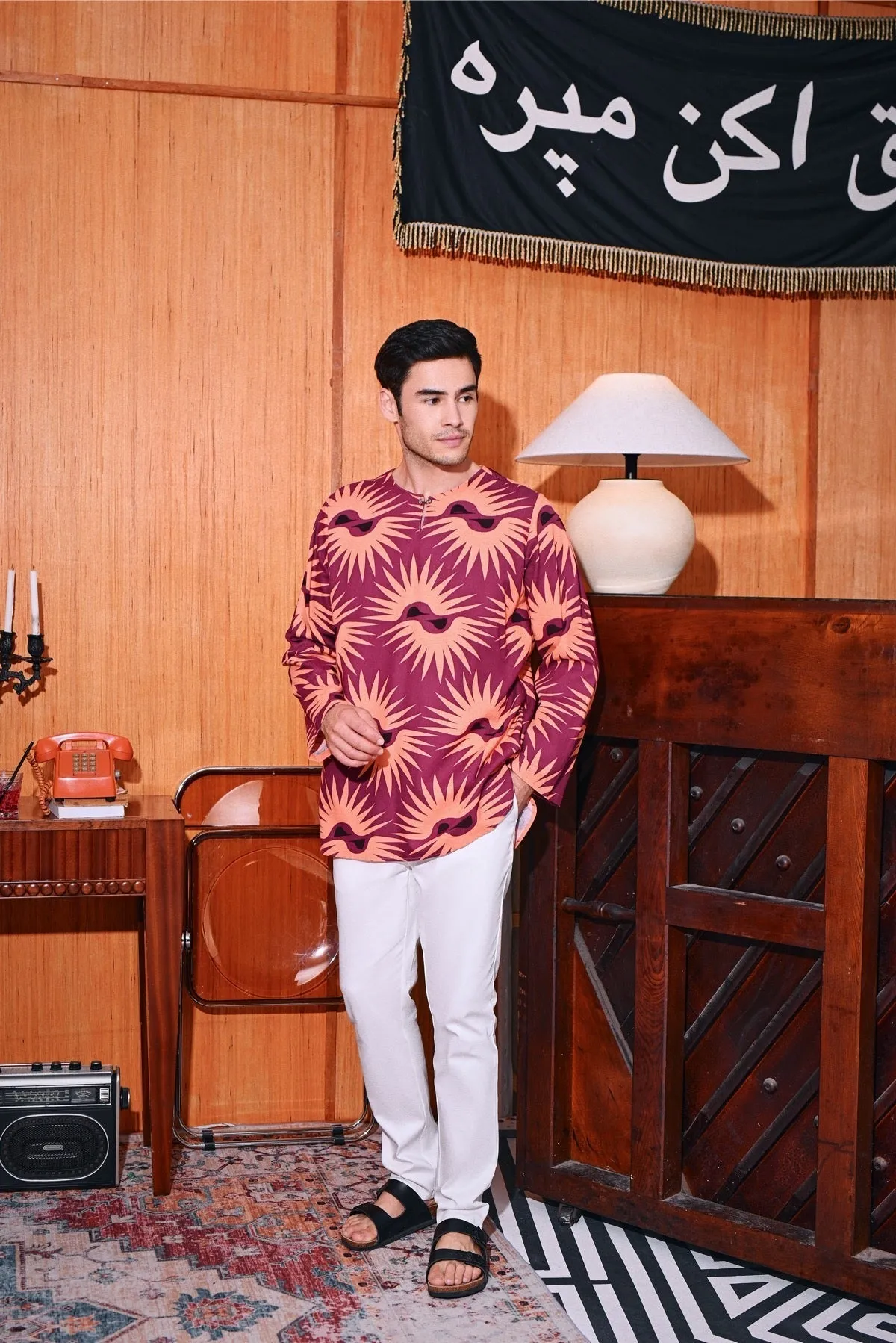 The Congkak Men Kurta - Edge