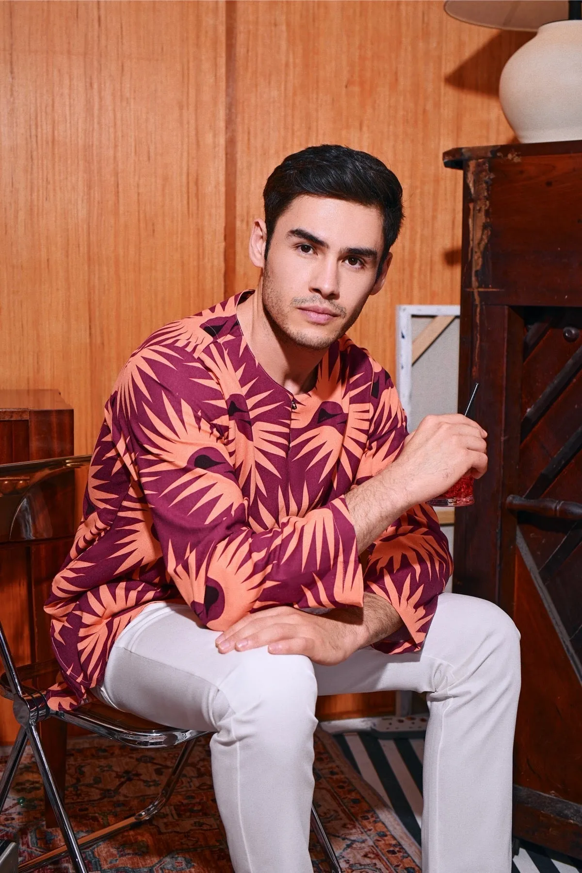The Congkak Men Kurta - Edge