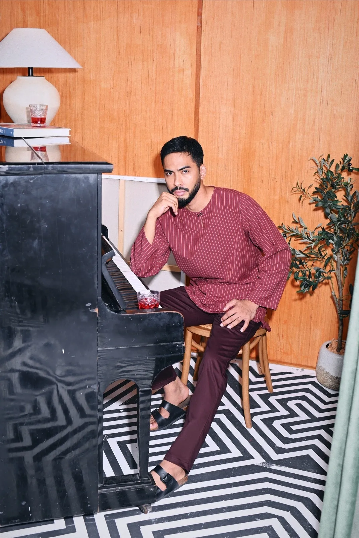 The Congkak Men Kurta - Maroon Stripe