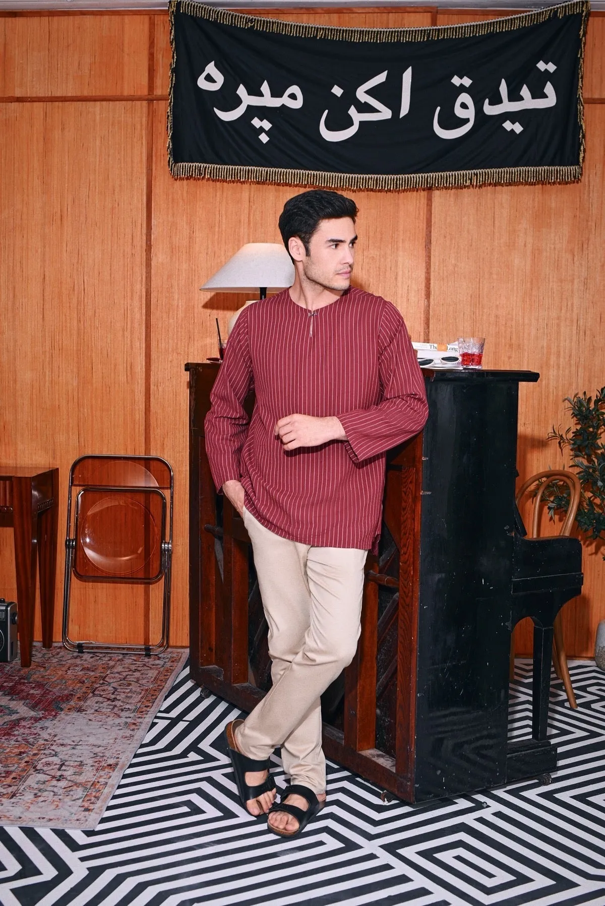 The Congkak Men Kurta - Maroon Stripe