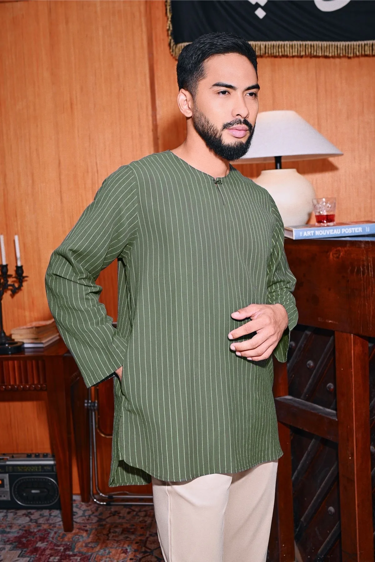The Congkak Men Kurta - Olive Stripe