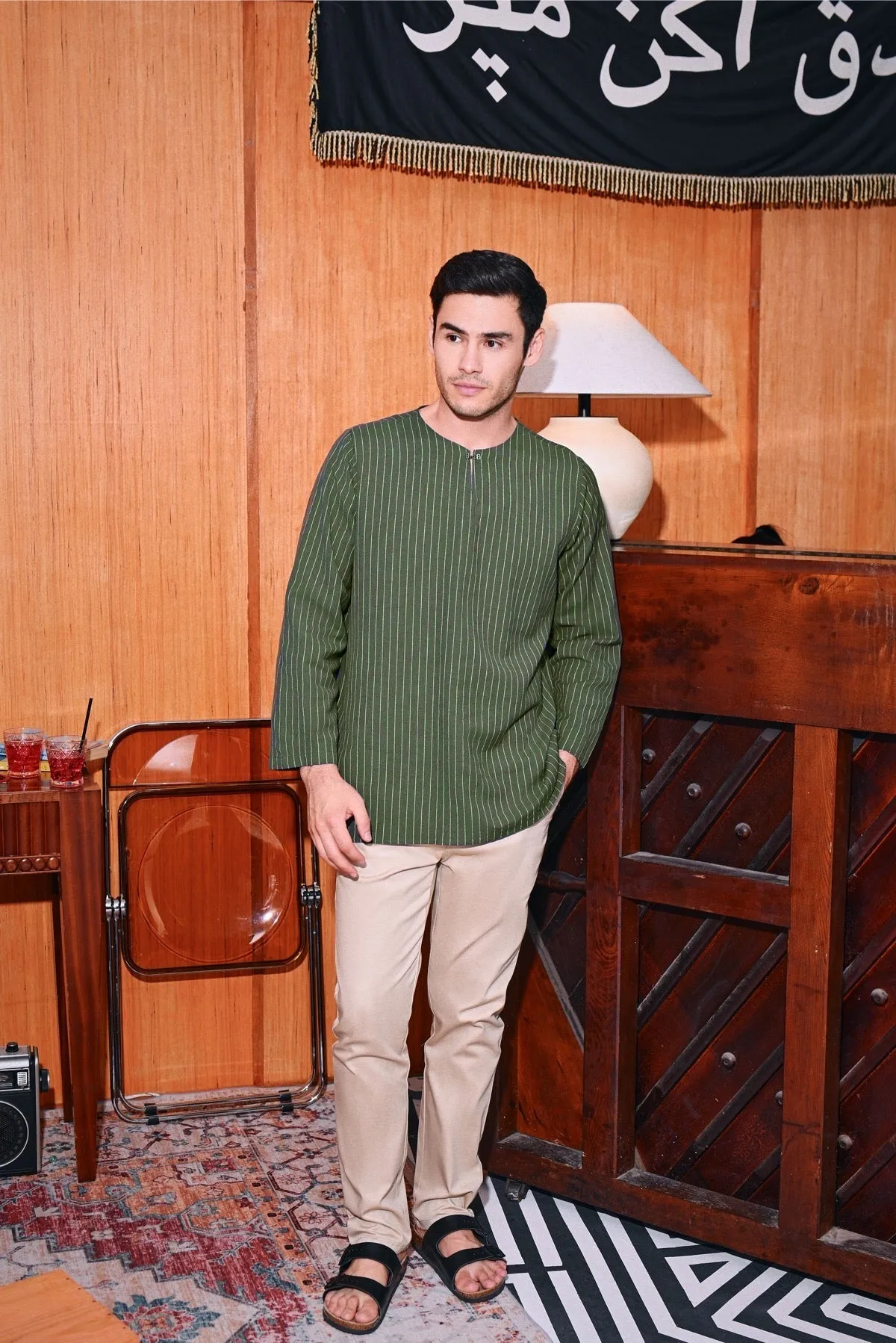 The Congkak Men Kurta - Olive Stripe