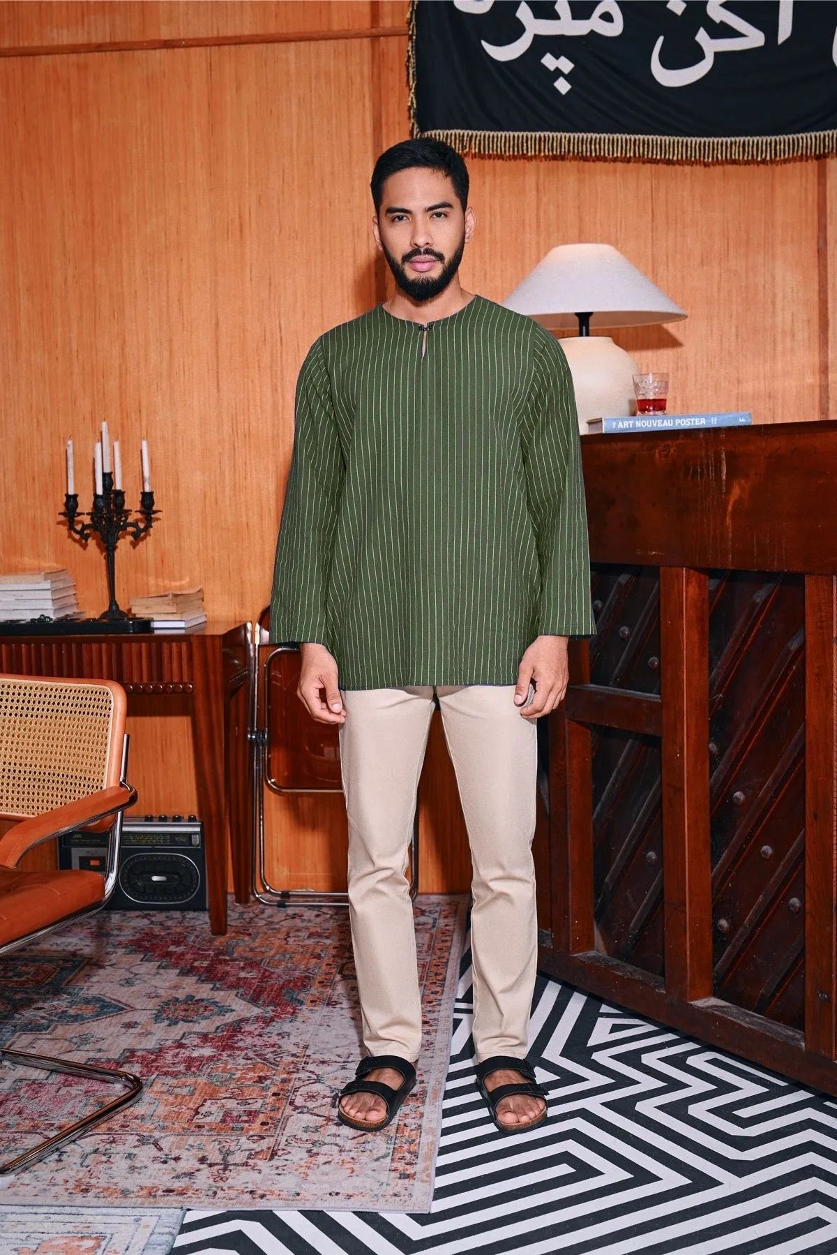 The Congkak Men Kurta - Olive Stripe