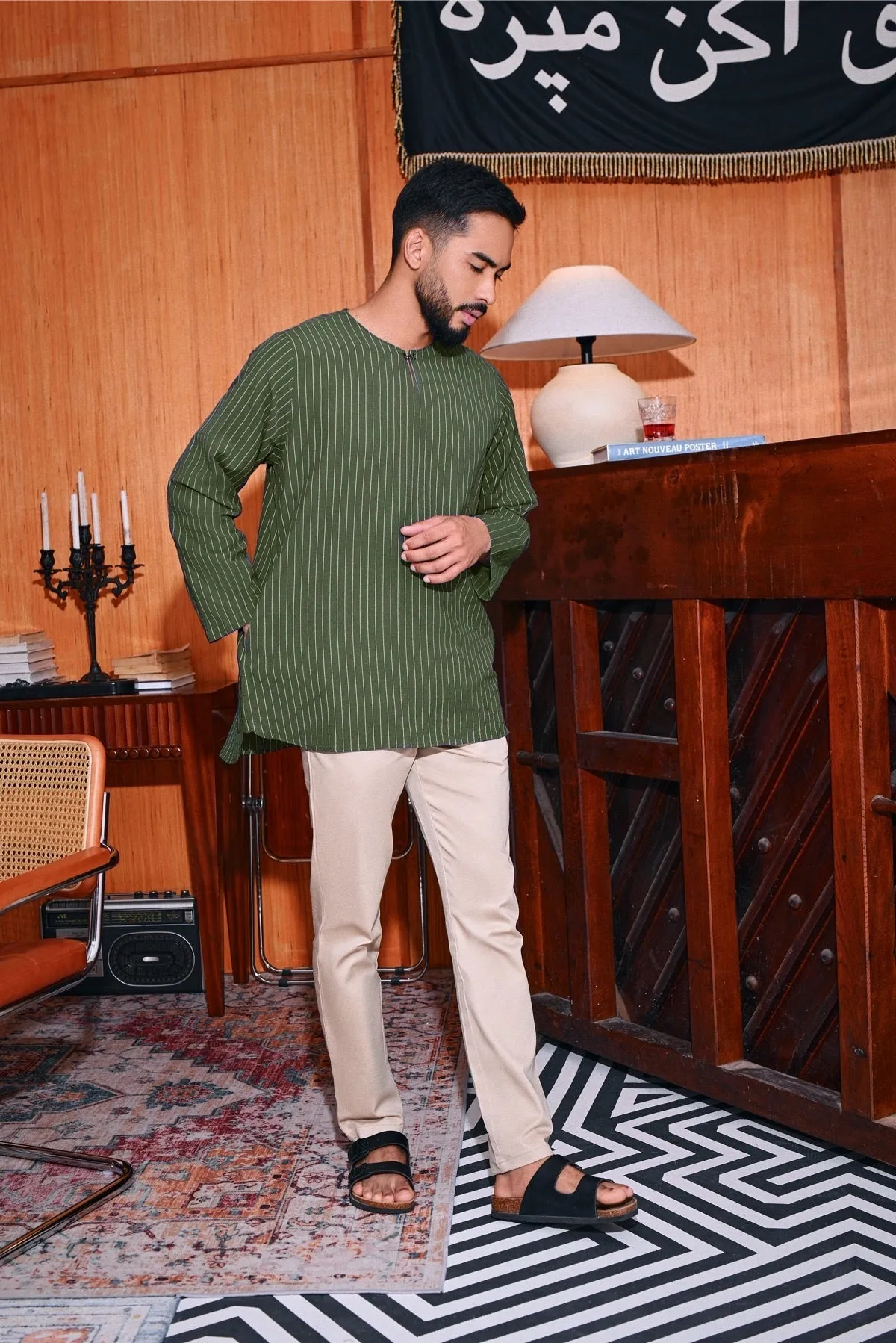 The Congkak Men Kurta - Olive Stripe