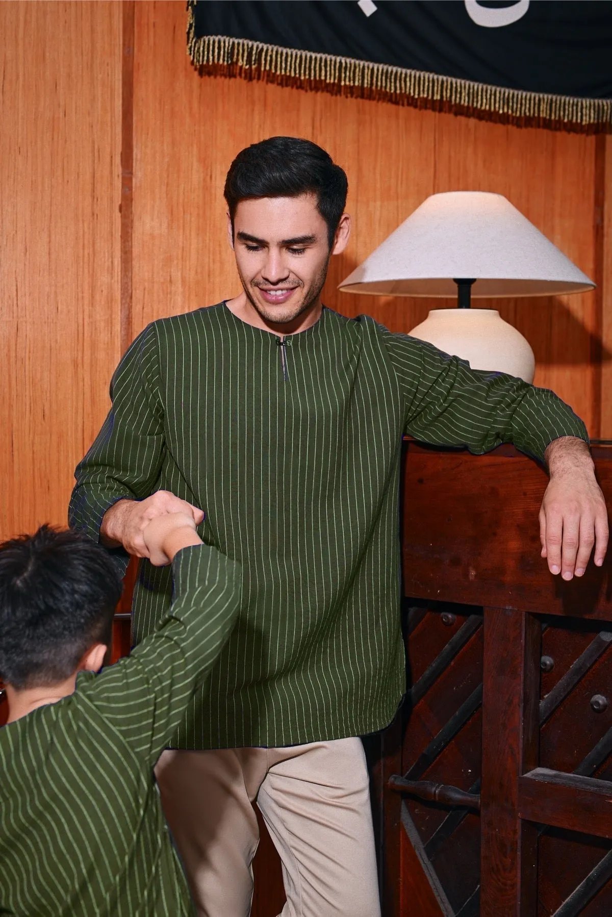 The Congkak Men Kurta - Olive Stripe