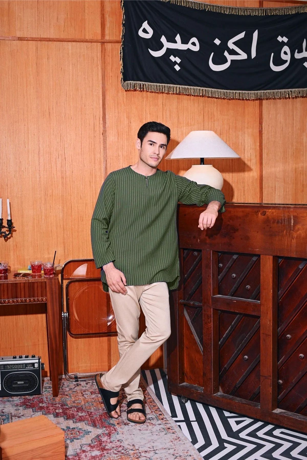 The Congkak Men Kurta - Olive Stripe