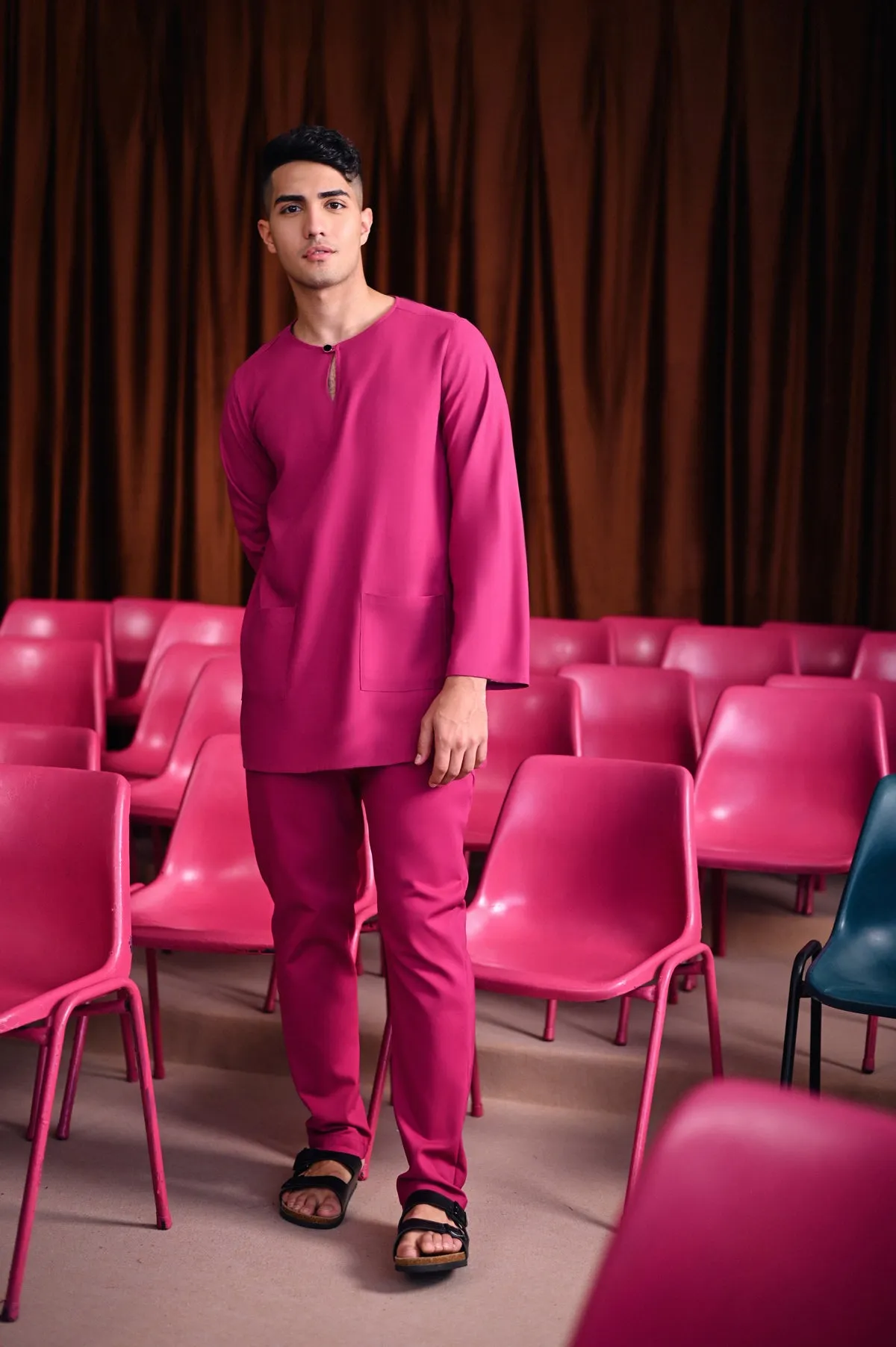 The Dulu Kita Men Kurta - Fuchsia