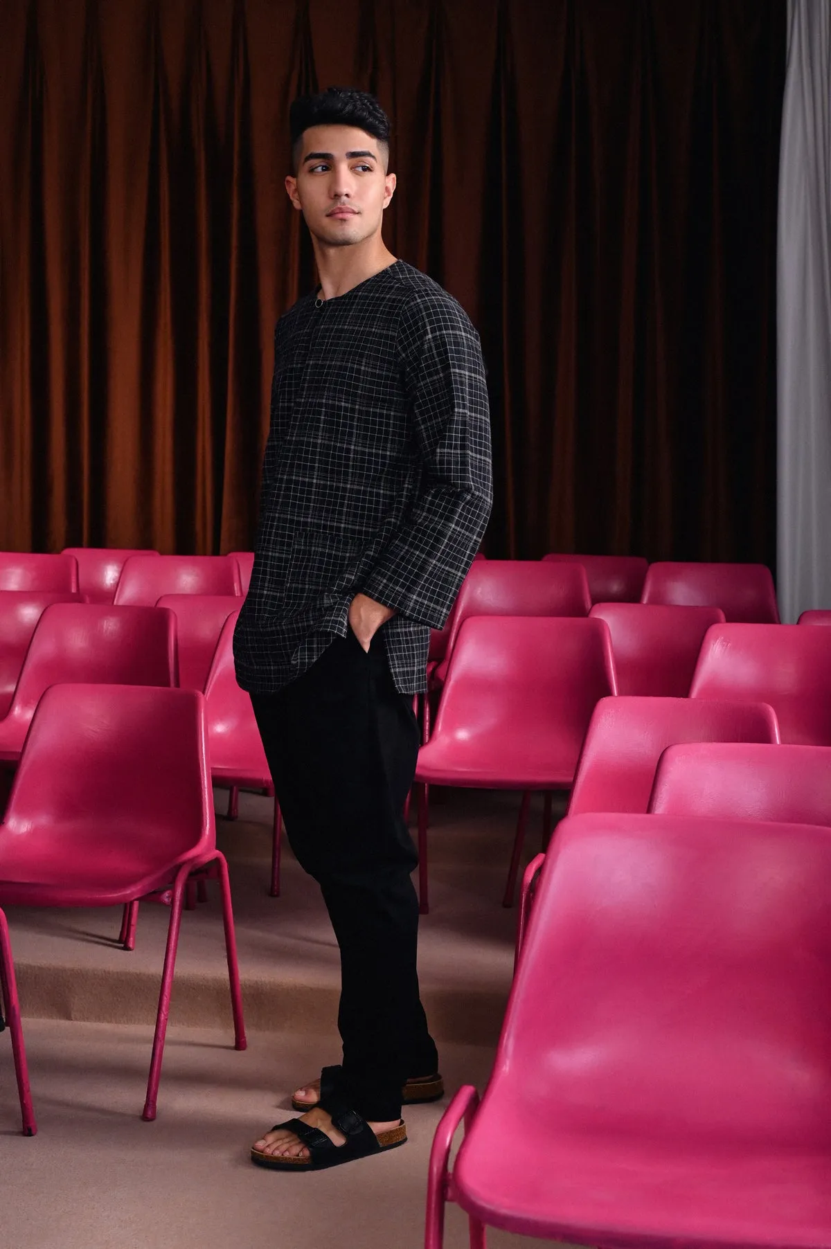 The Dulu Kita Men Kurta - Kita Black Checked