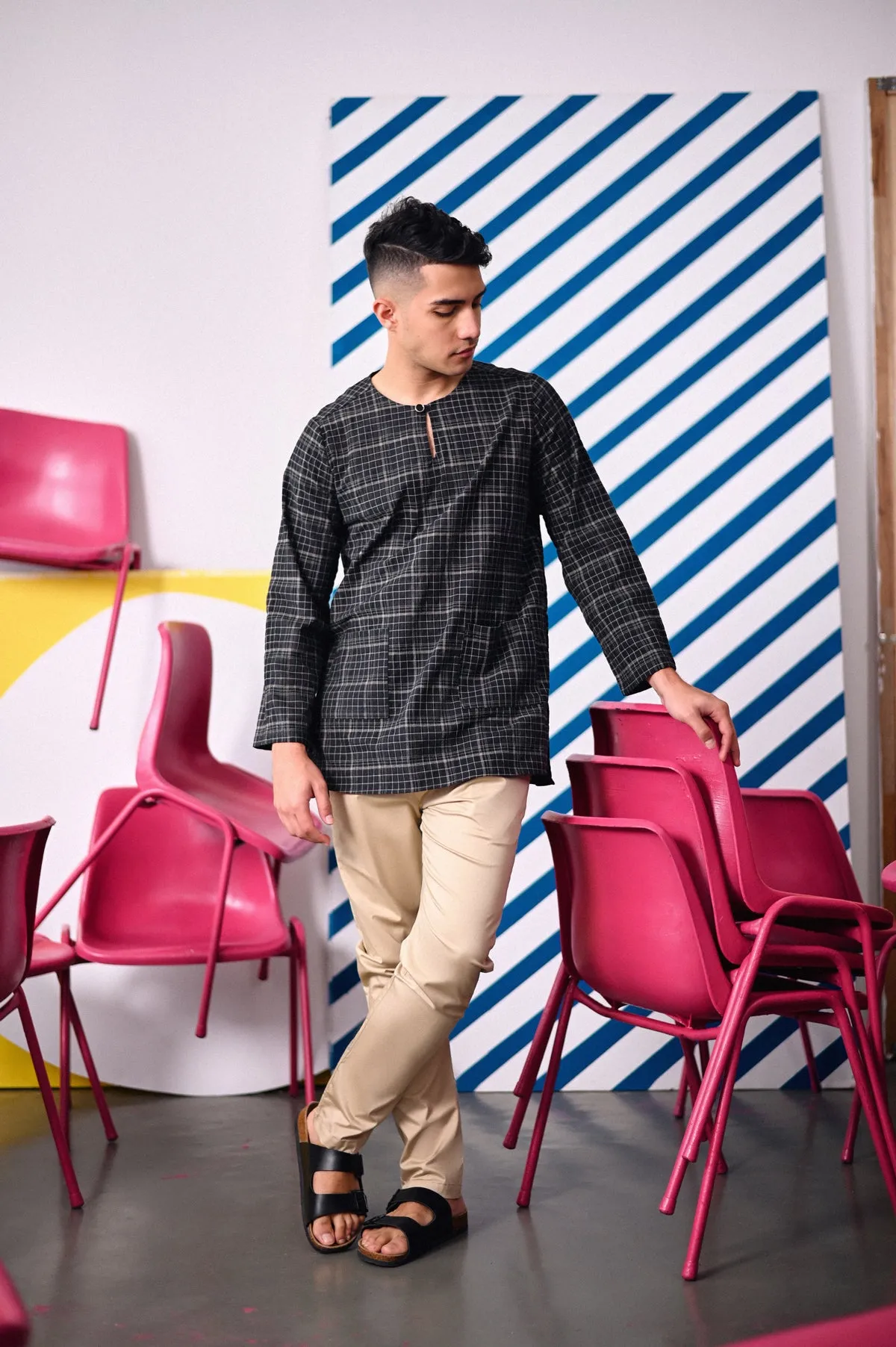The Dulu Kita Men Kurta - Kita Black Checked