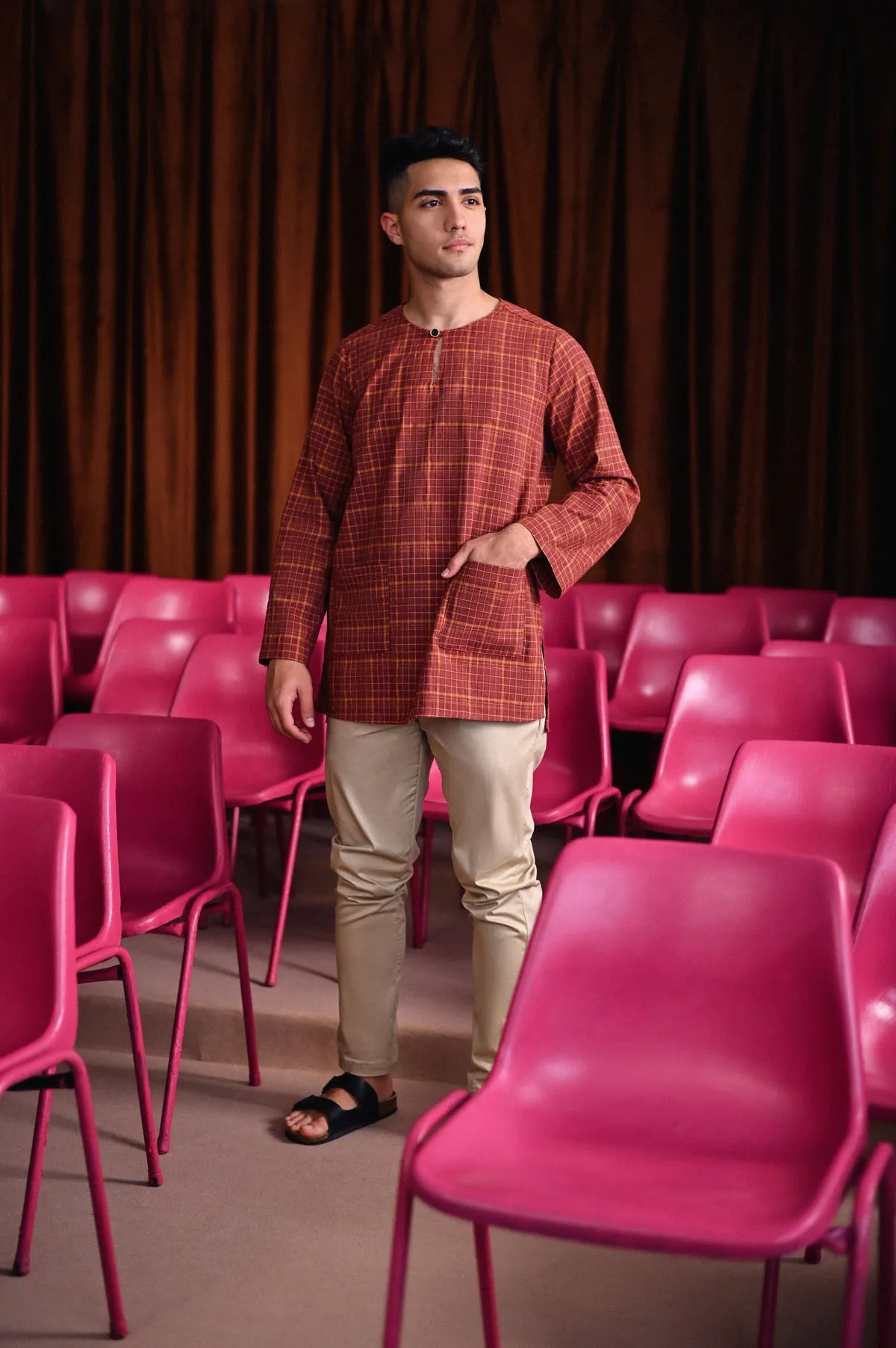 The Dulu Kita Men Kurta - Kita Brown Checked